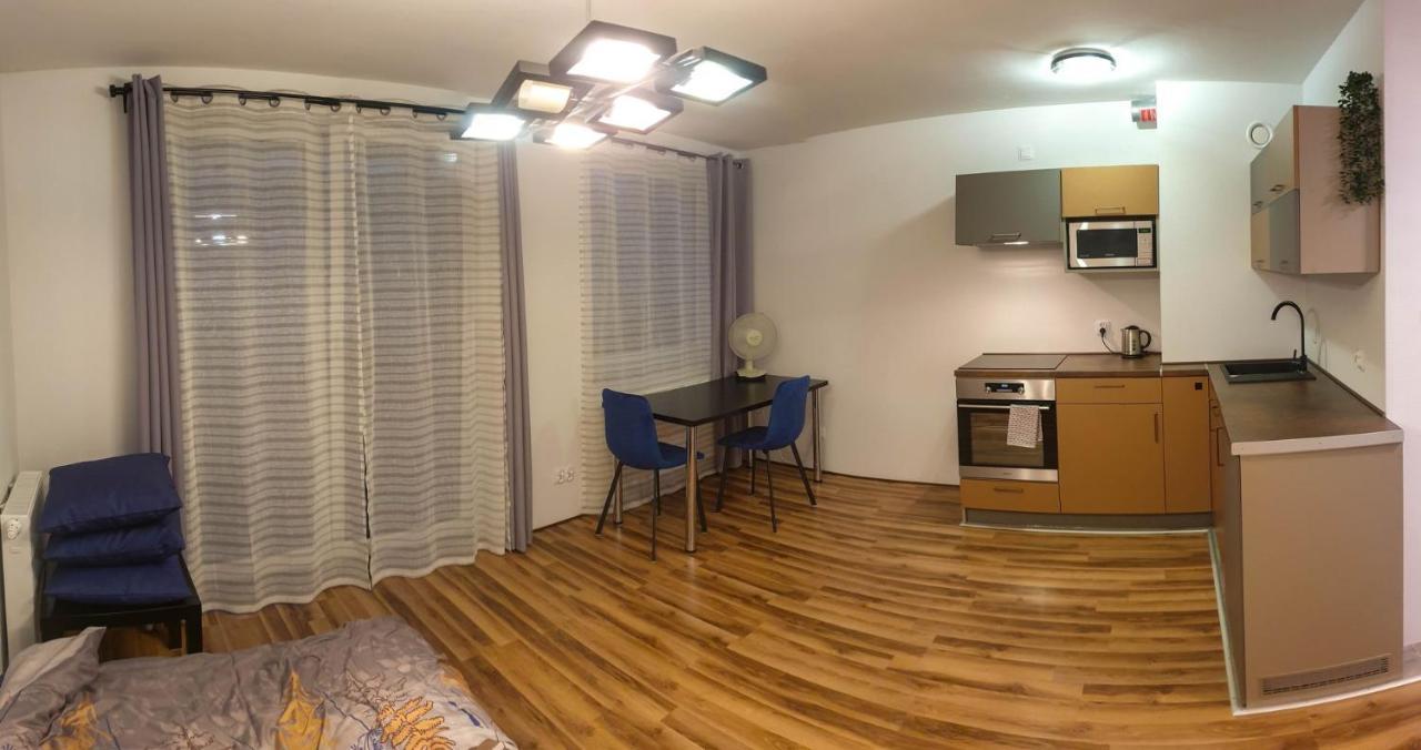 Mini Apartament Krakow Pn / Cracow North Z Parkingiem Zewnętrze zdjęcie